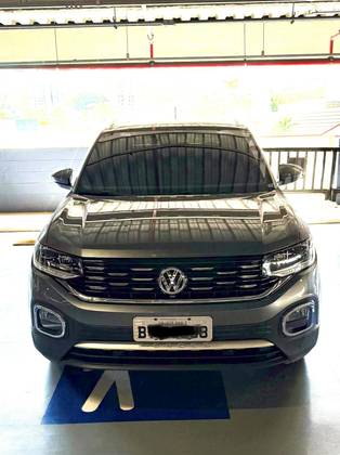 VOLKSWAGEN T-CROSS 1.4 250 TSI TOTAL FLEX HIGHLINE AUTOMÁTICO VOLKSWAGEN T-CROSS 1.4 250 TSI TOTAL FLEX HIGHLINE AUTOMÁTICO